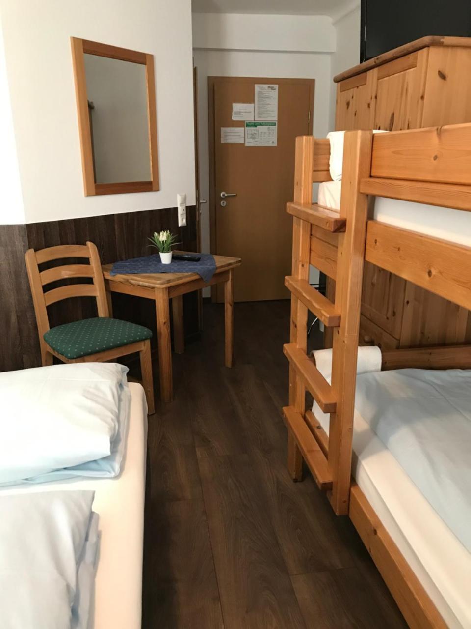 Hotel Guntia Boardinghouse Günzburg Zewnętrze zdjęcie